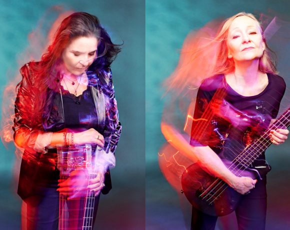 Sara Schär and Klaudia Schifferle of ONETWOTHREE, photo © Corinne Koch