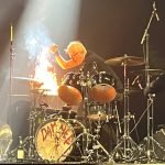 Scabies set shis kit on fire
