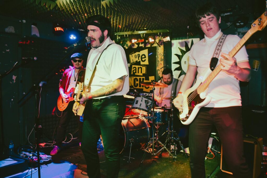 The Ovines - Live at H&A London