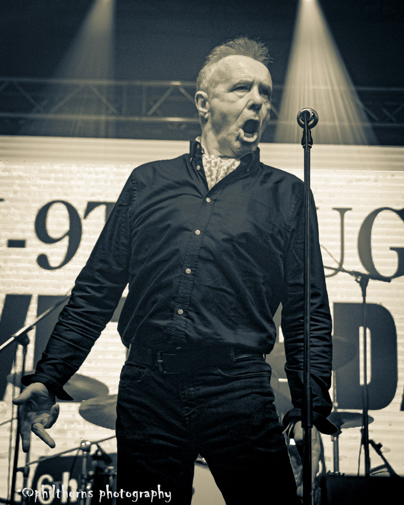 INFA-RIOT - photo © Phil Thorns
