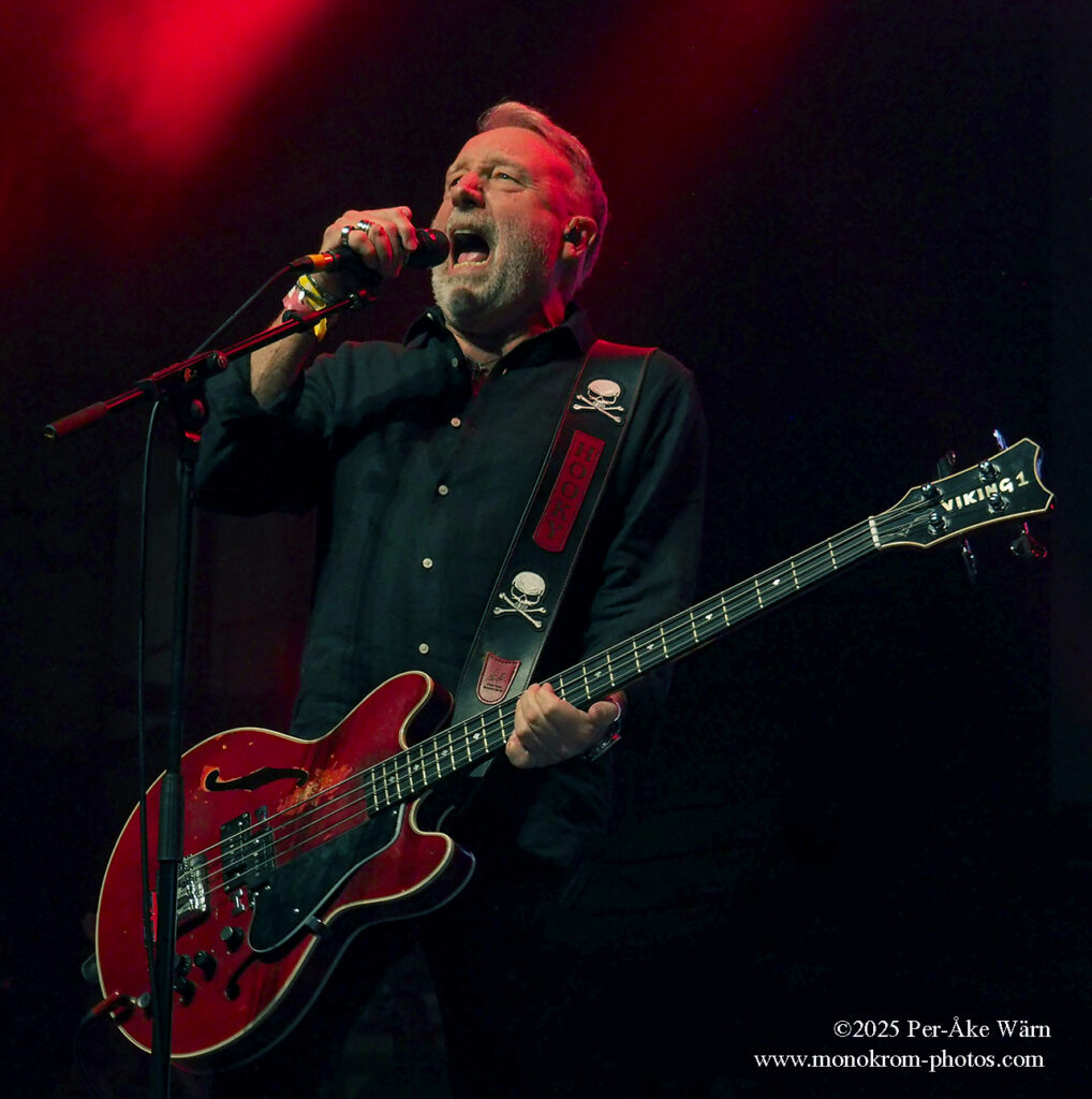 Peter Hook - photo © Per-Ake Warn