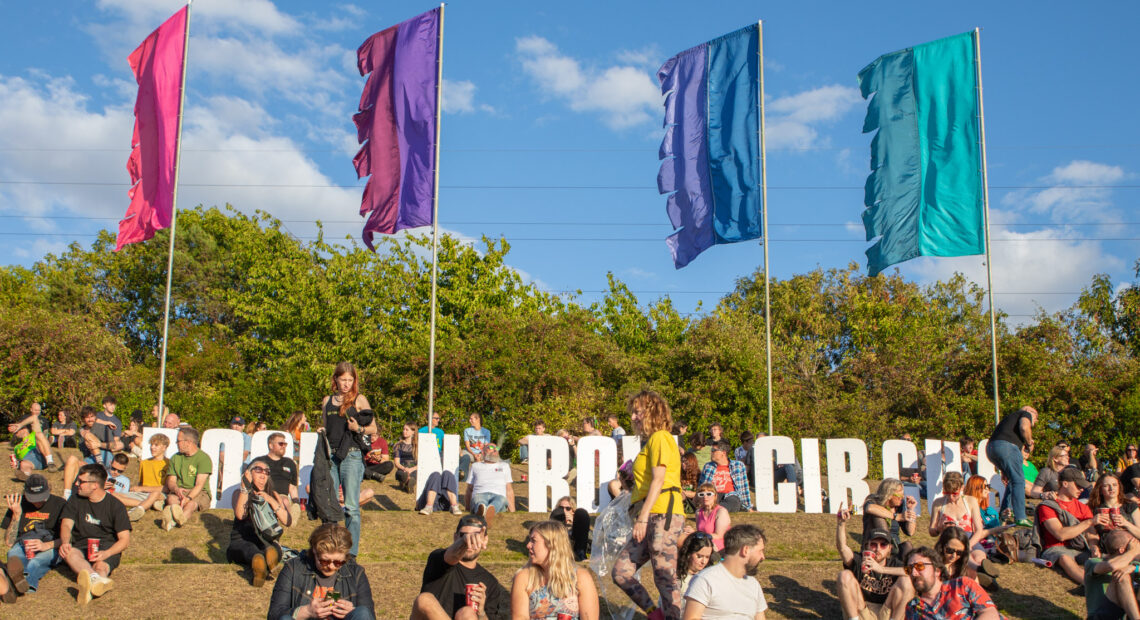 Rock N Roll Circus Crowd day 1