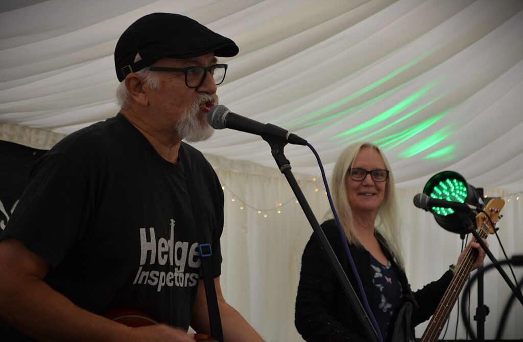 The Hedge Inspectors open the Den stage