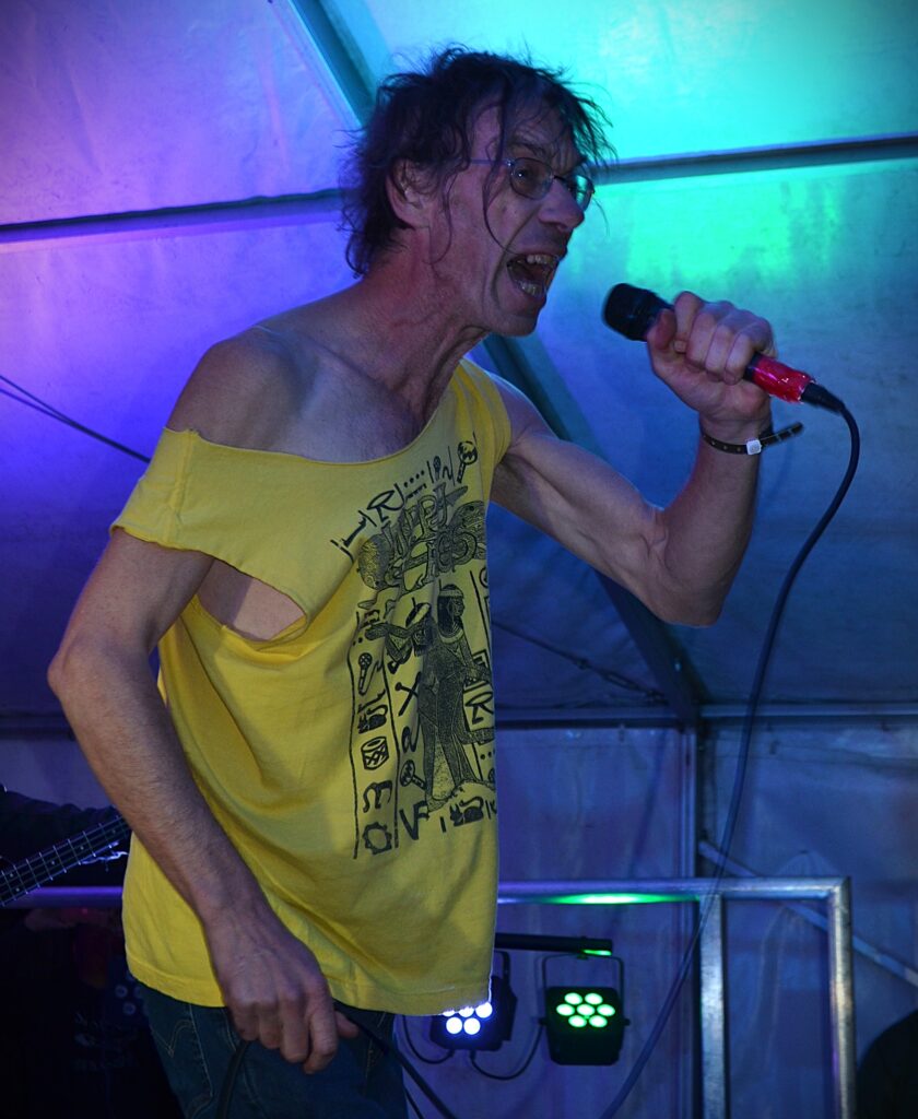 Subhumans - Dick Lucas