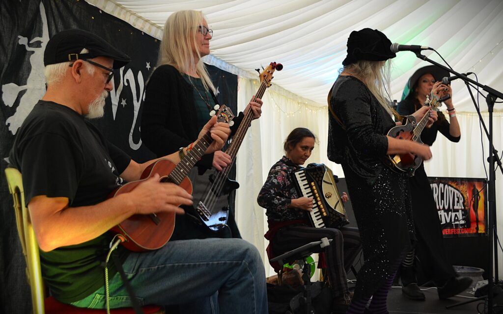 Wyrd Sisters at Undercover Festival 2025
