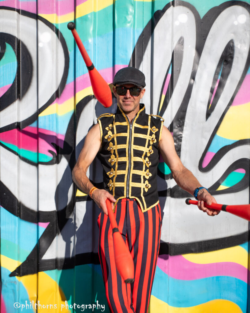 R N R Circus day 4