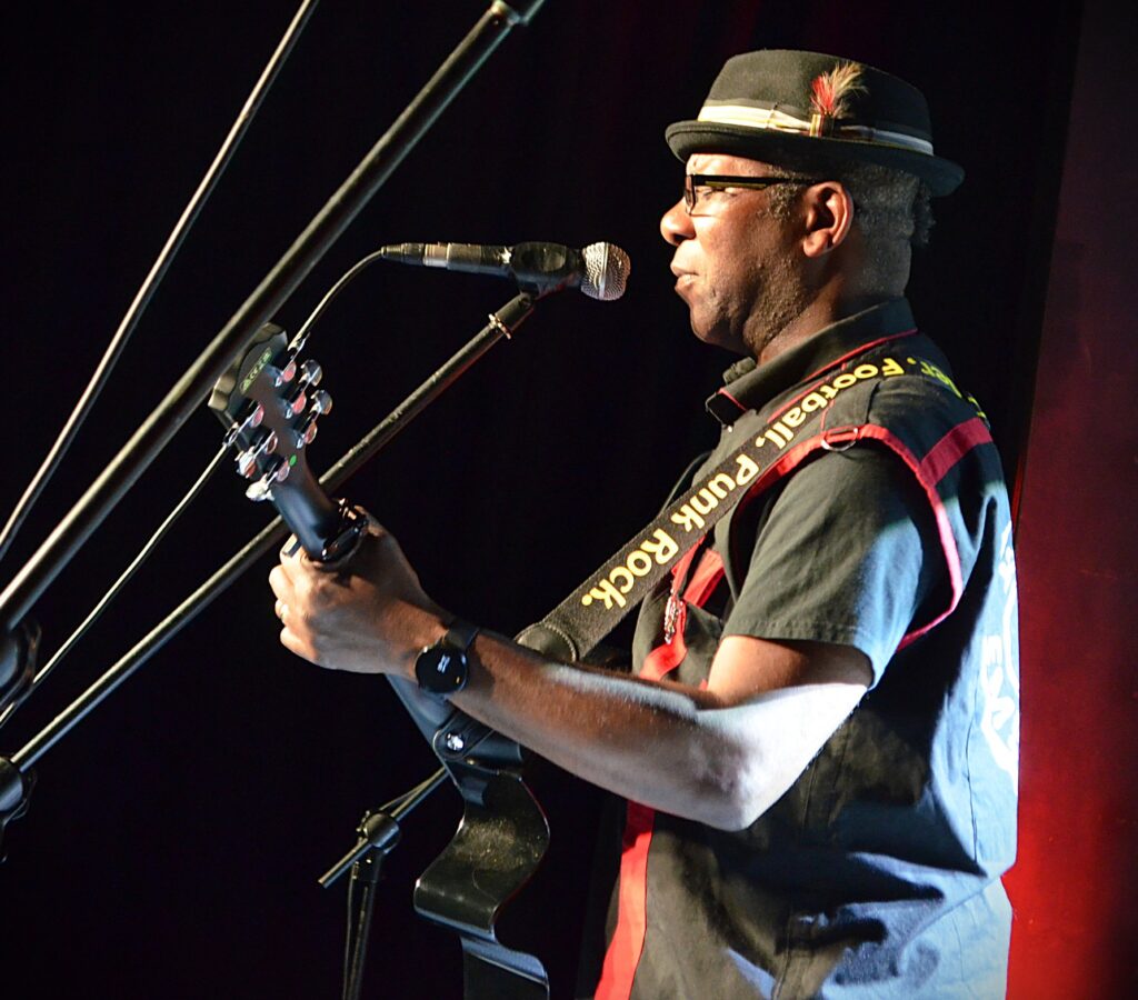 Joe Bitter - Esher Nov 2025 - photo © Ruth Rae