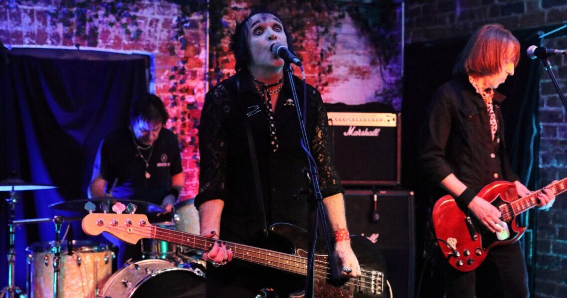 The DeRellas at The Butler Nov 2025 main - photo © Ian Ladlow