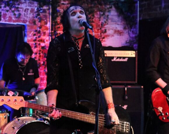 The DeRellas at The Butler Nov 2025 main - photo © Ian Ladlow