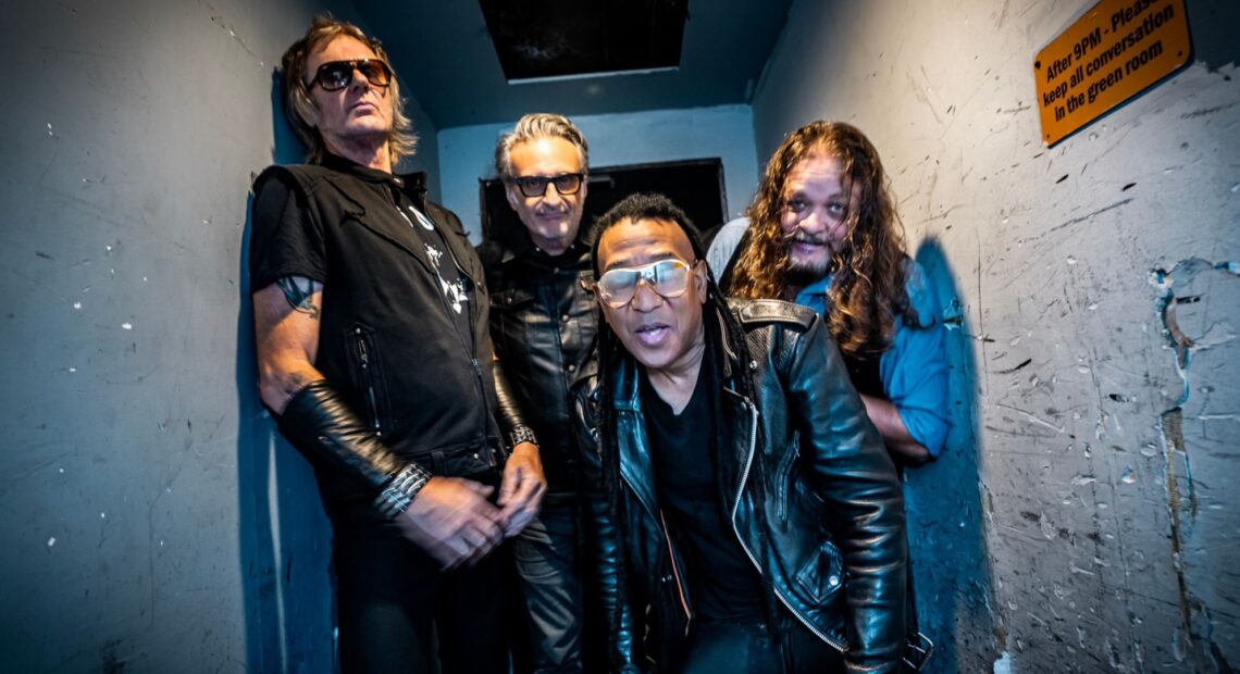 Crymwav band promo pic Dug Moore