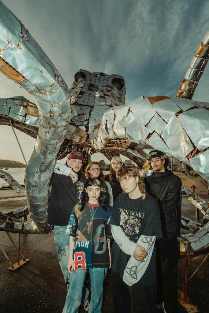 Knives band winter 2025