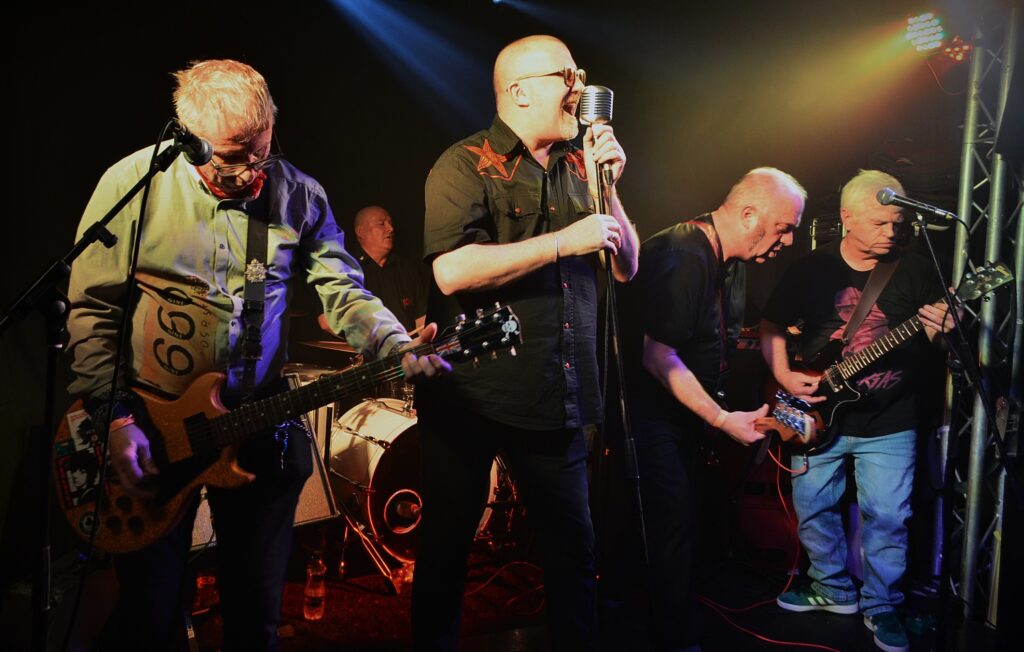 The Glorias Dec 2025 - photo by Ruth Rae