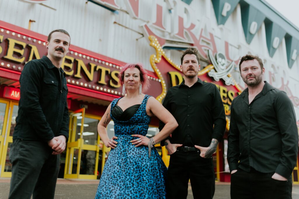 Two Tonne Machete band