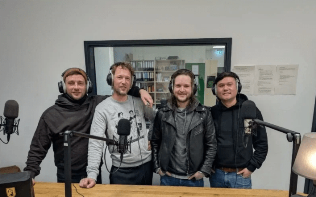 Gehimratszecken radio interview