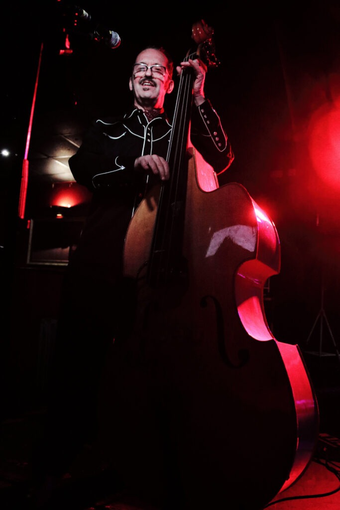 Phil Bloomberg - Star Cats - photo © Ian Ladlow