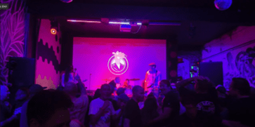 Screeching Weasel in Hawaii main