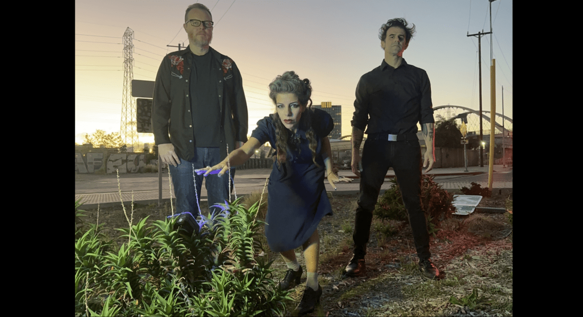 Black Market Heart main