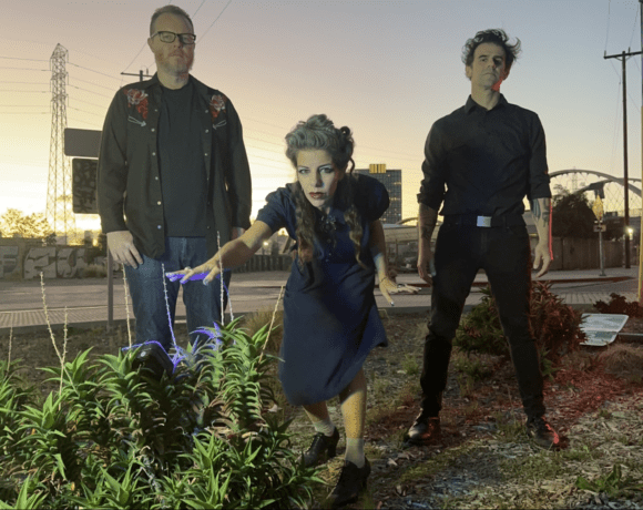 Black Market Heart main