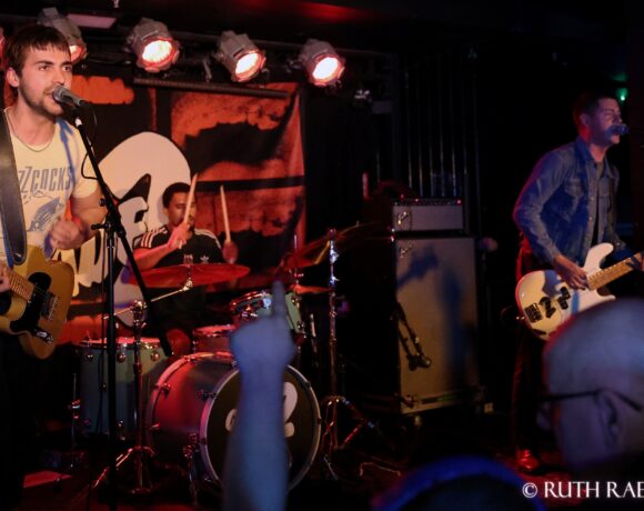 Grade 2 main - photo © Ruth Rae