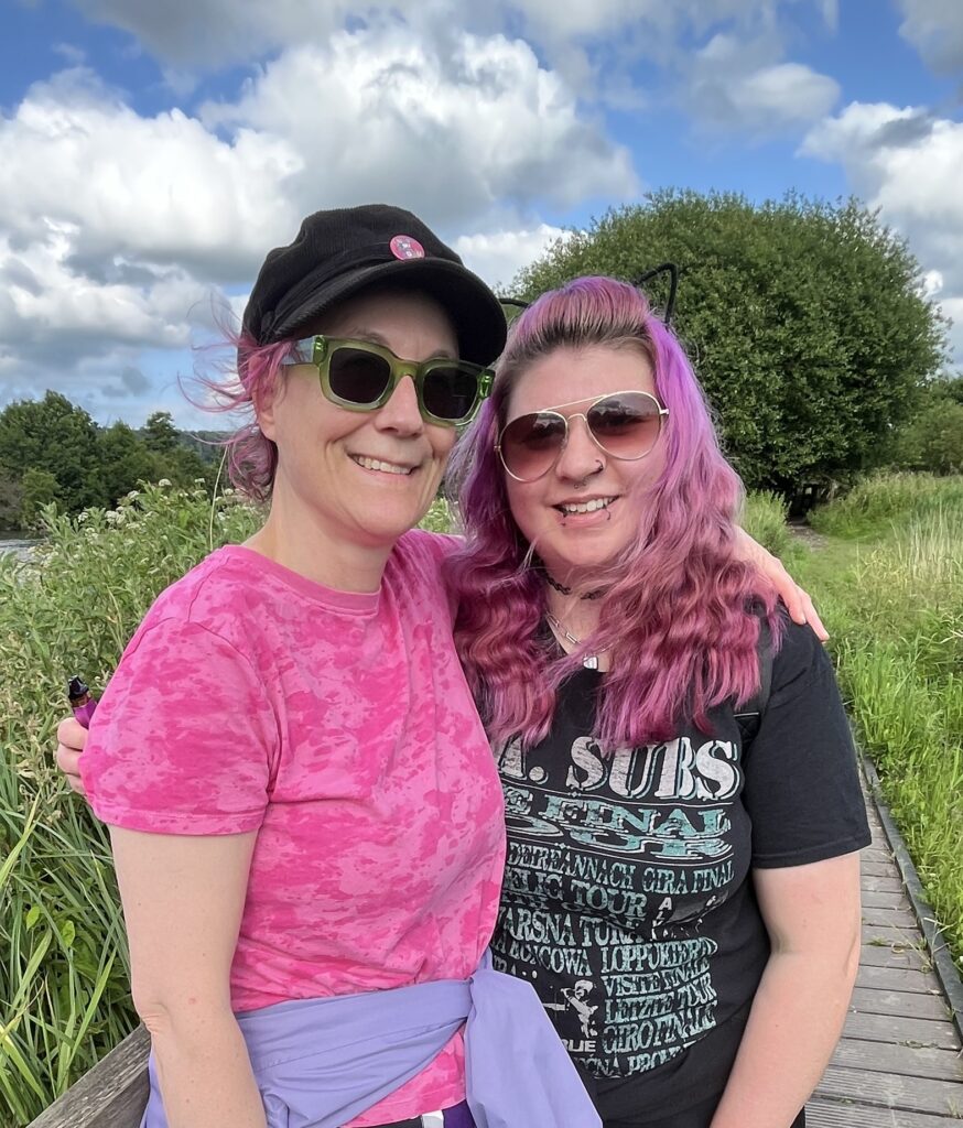 Ruth and Hannah - photo by Iain Rae