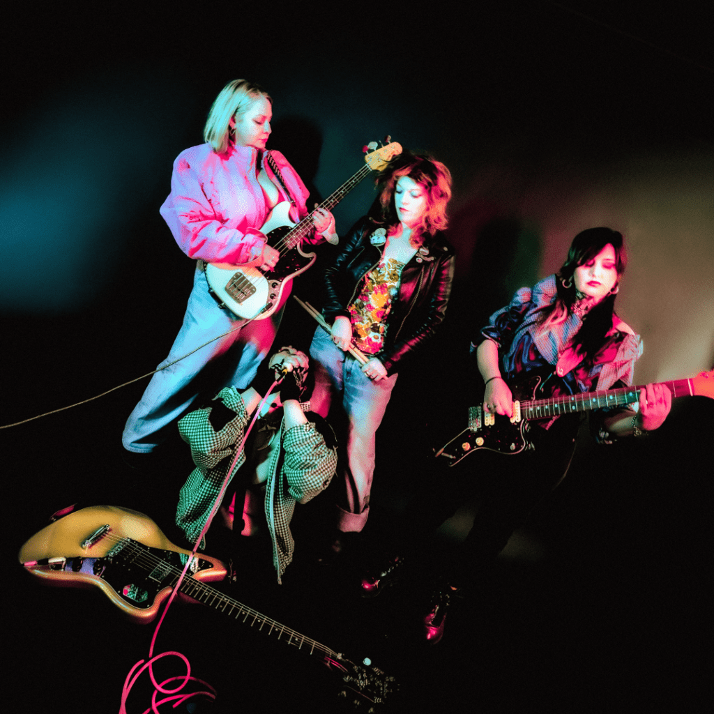 Taxi Girls band 2
