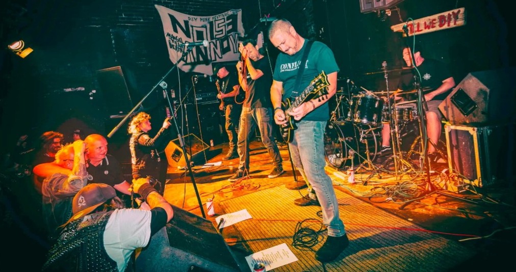 Icons Of Filth main - photo by Dave Gee