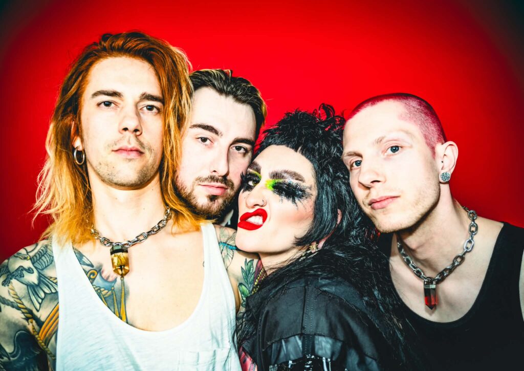 Jo-Jo and the Teeth - photo by Esmé Bones