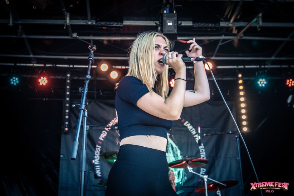 Lueur - Marie - photo © Milo - Xtreme Fest