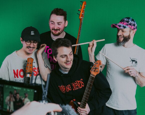 Making Friends main - photo by @aussie_media