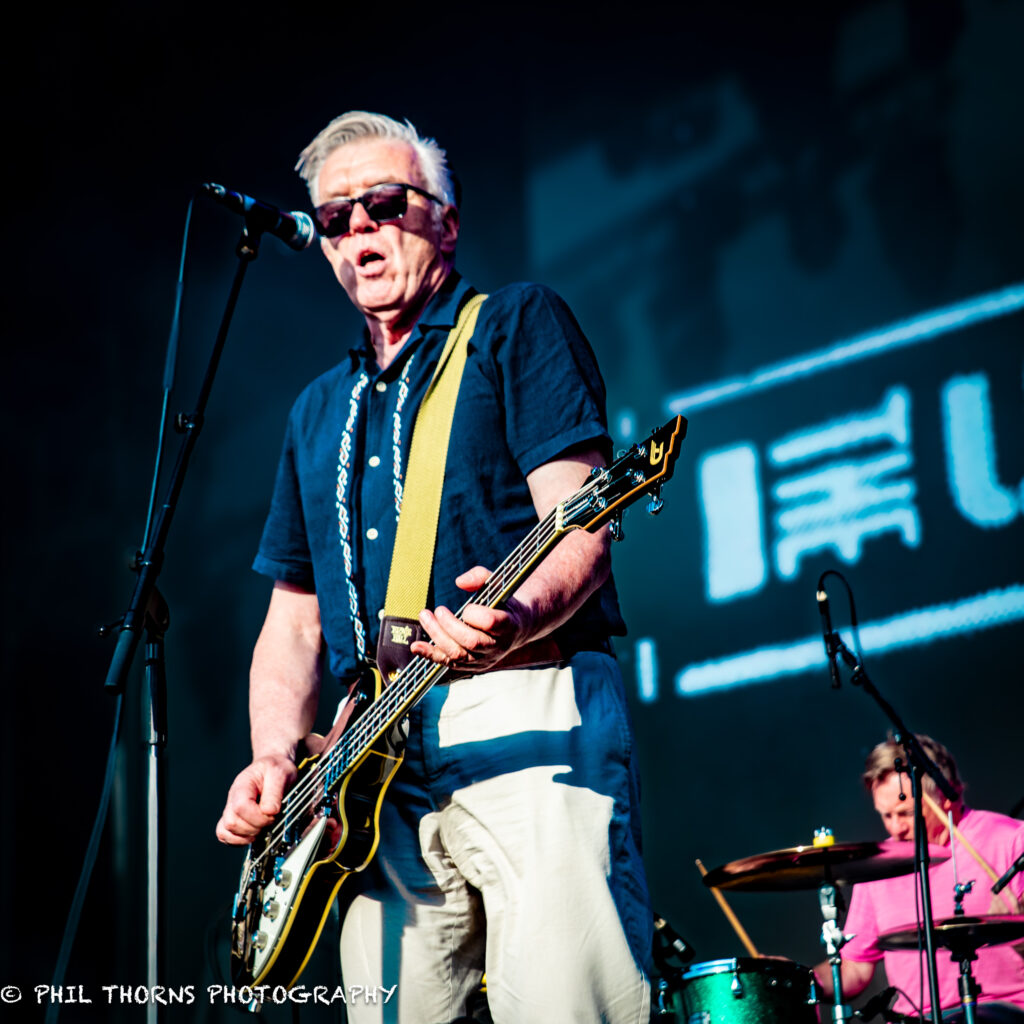 The Undertones - Mickey - photo © Phil Thorns