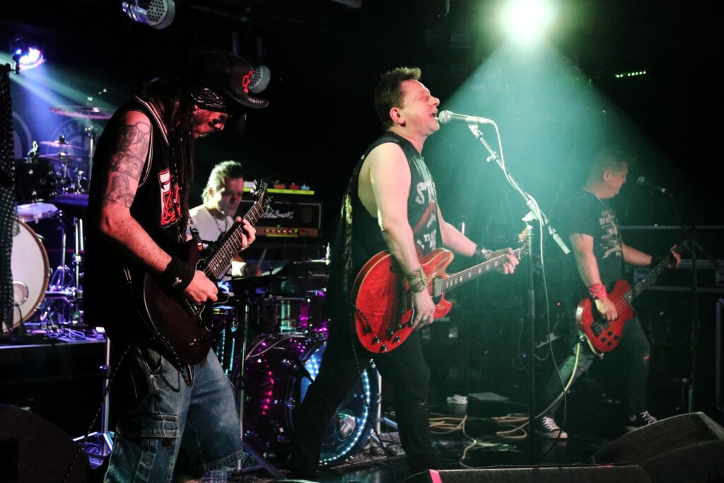 Small Town Saviours Sub89 - photo © Ian Ladlow