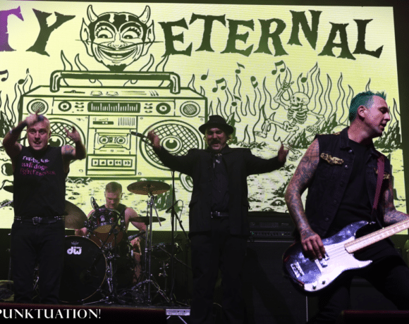 Bar Stool Preachers Party Eternal main - photo by Ruth Rae