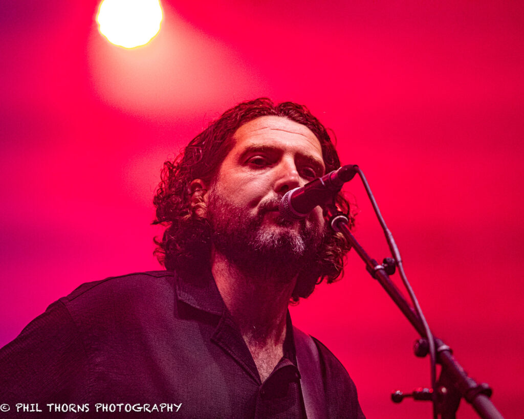 Milburn - RnR Circus 2026 - photo © Phil Thorns